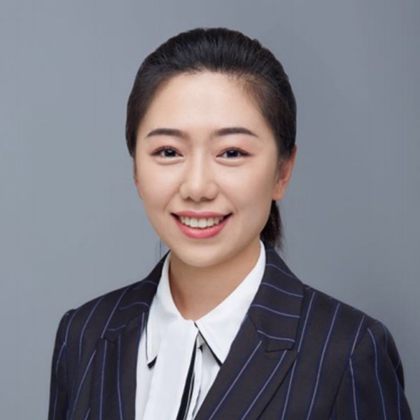 马延律师证件照